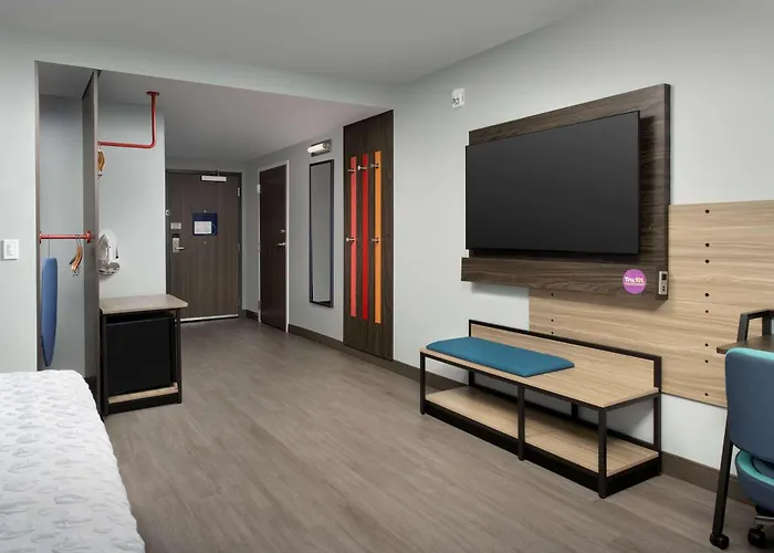 Home2 Suites By Hilton Miami Airport South Blue Lagoon